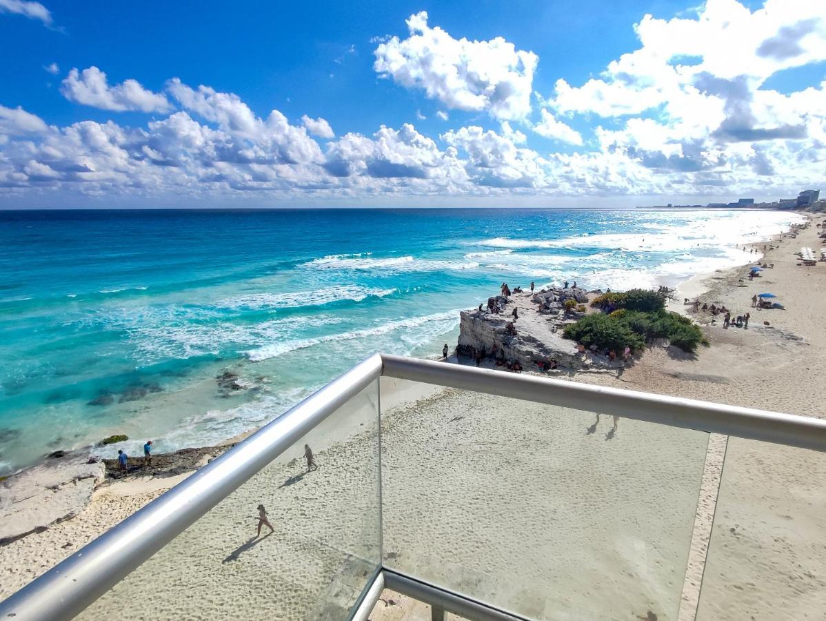 Paradise Beachfront & Nightlife Heart Cancun Exterior photo